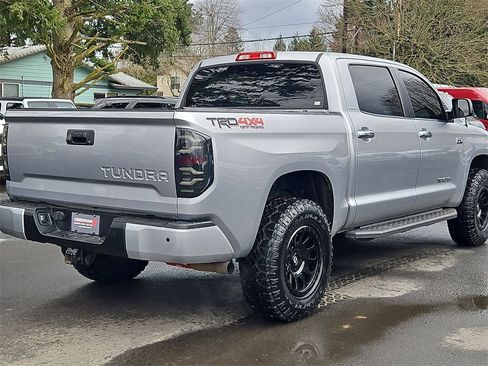 Used 2018 Toyota Tundra Limited w/ Limited Premium Package image 7