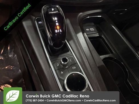 Used 2022 Cadillac Escalade ESV Premium Luxury Platinum AWD/4WD image 16