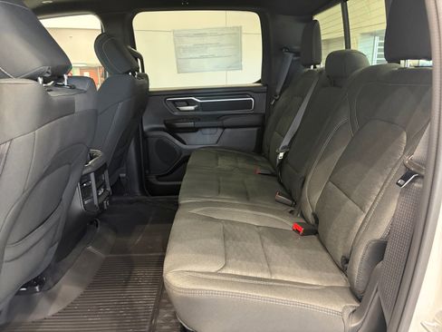 New 2026 RAM 1500 Big Horn AWD/4WD image 18
