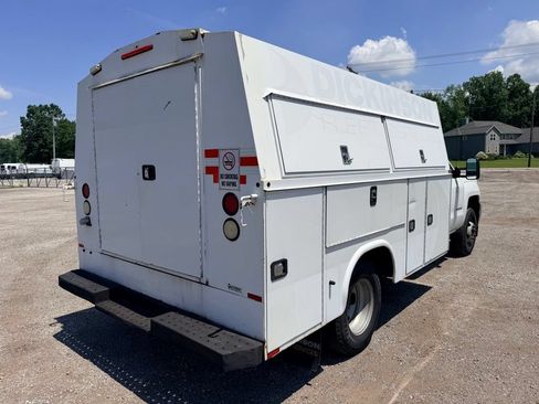 Used 2015 Chevrolet Silverado 3500 W/T RWD image 7