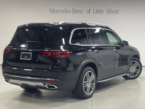Used 2026 Mercedes-Benz GLS 450 4MATIC image 6