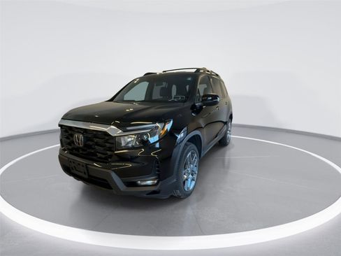Used 2023 Honda Passport EX-L image 2