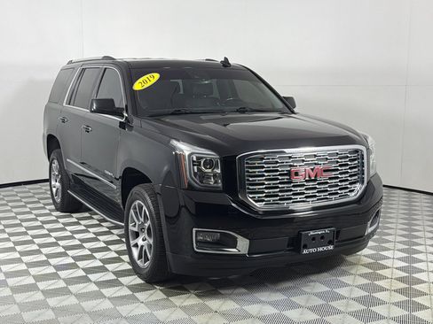 Used 2019 GMC Yukon Denali w/ Open Road Package AWD/4WD image 3