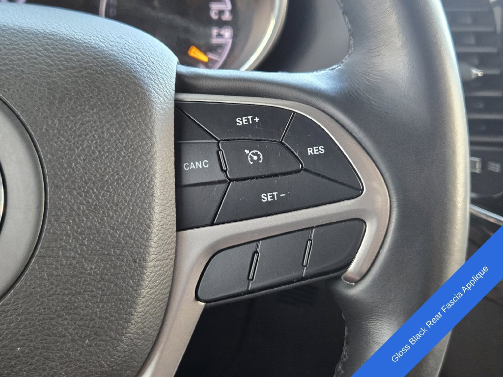 Used 2022 Jeep Grand Cherokee Laredo X RWD image 31