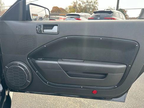 Used 2008 Ford Mustang GT image 31