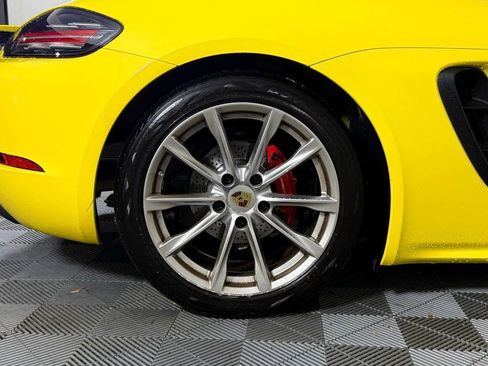 Certified 2022 Porsche 718 Boxster S image 13