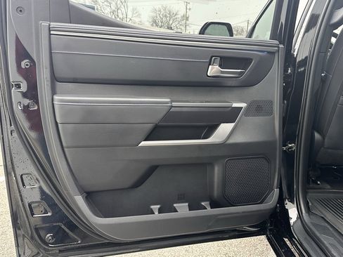 Used 2022 Toyota Tundra Platinum image 13