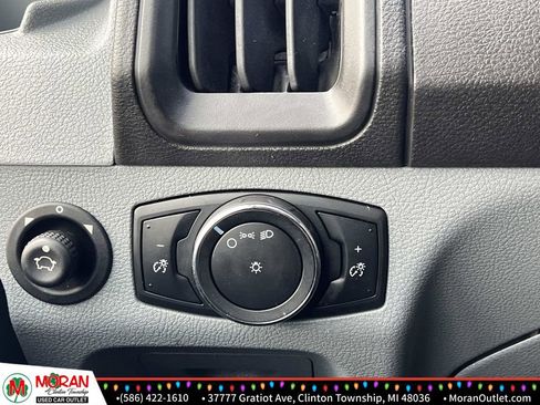 Used 2016 Ford Transit 150 XL image 27