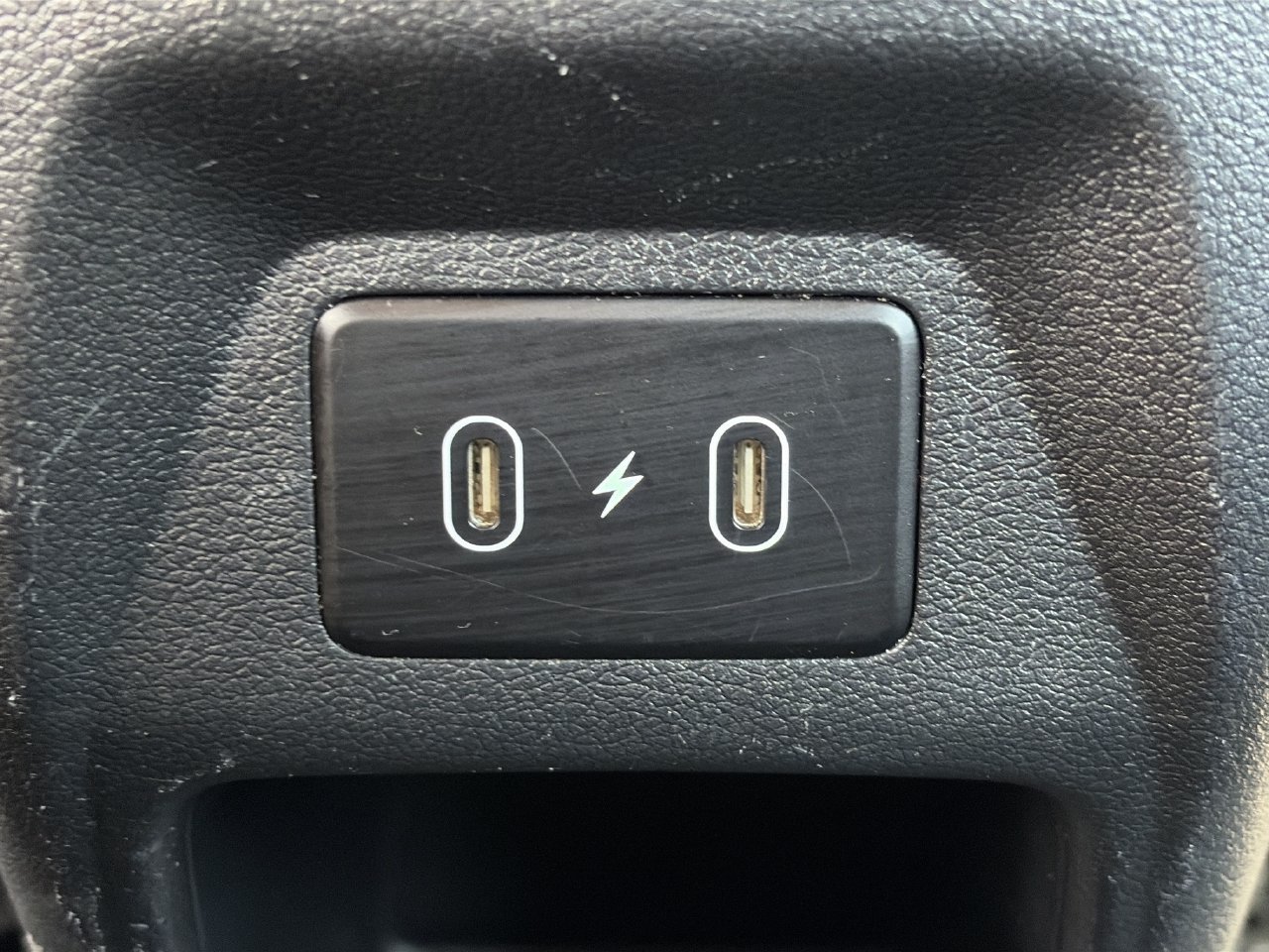 Used 2026 Hyundai Venue SEL FWD image 21