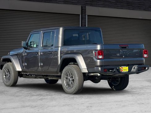 New 2026 Jeep Gladiator Sport image 6