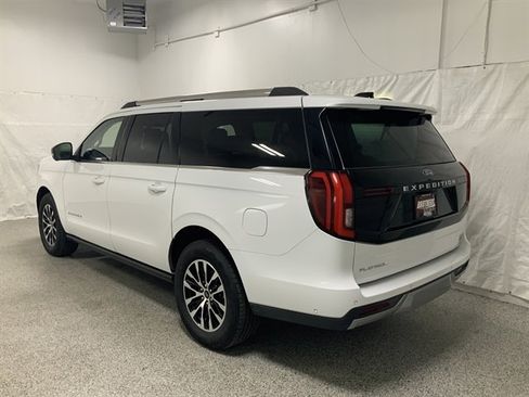 Used 2025 Ford Expedition Max Platinum AWD/4WD image 5