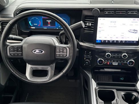 Used 2024 Ford F250 Lariat w/ Sport Appearance Package image 14