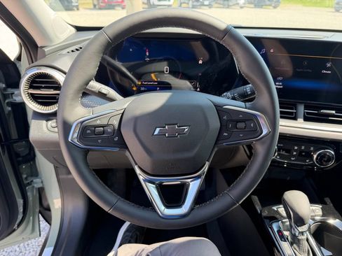 New 2026 Chevrolet Trax ACTIV w/ Driver Confidence Package FWD image 14