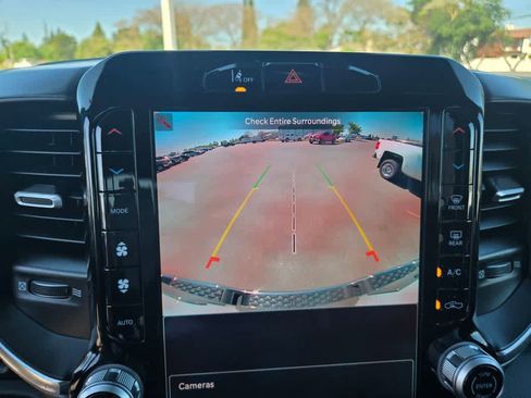 Used 2025 RAM 1500 Laramie image 11