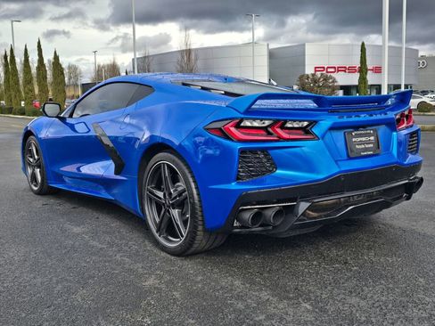 Used 2024 Chevrolet Corvette Stingray Preferred Cpe w/ Z51 Performance Package image 3