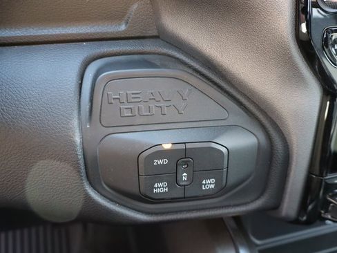 Used 2025 RAM 2500 Laramie image 22