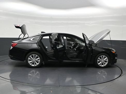 Used 2024 Chevrolet Malibu LT FWD image 32