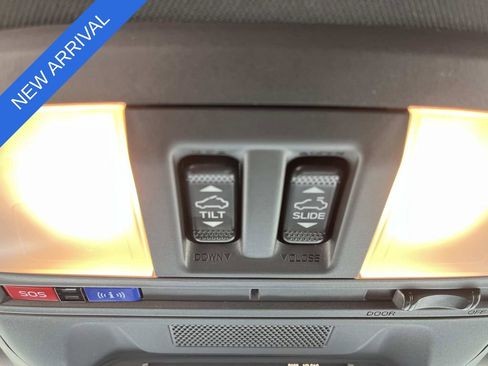 Used 2026 Subaru Crosstrek 2.5i Wilderness w/ Crosstrek Mirror Package AWD/4WD image 16