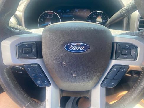 Used 2019 Ford F350 King Ranch w/ King Ranch Ultimate Package AWD/4WD image 22