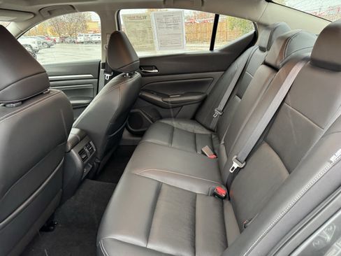 Certified 2019 Nissan Altima 2.5 Platinum image 33