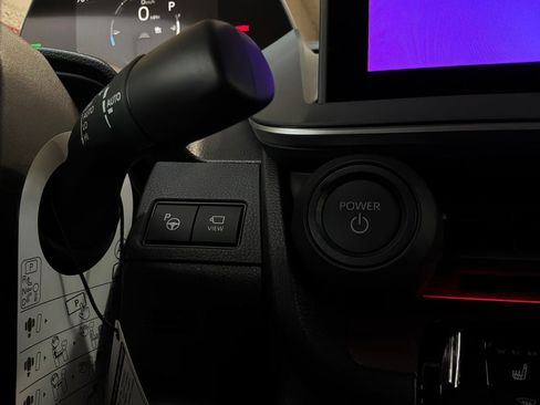 New 2026 Toyota Prius Plug-In Hybrid FWD image 30