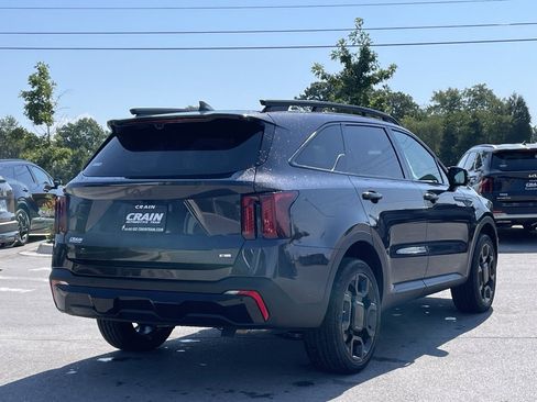 New 2026 Kia Sorento SX Prestige w/ Olive Brown Leather Package image 7