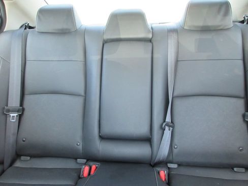 Used 2024 Nissan Altima 2.5 SL FWD image 19