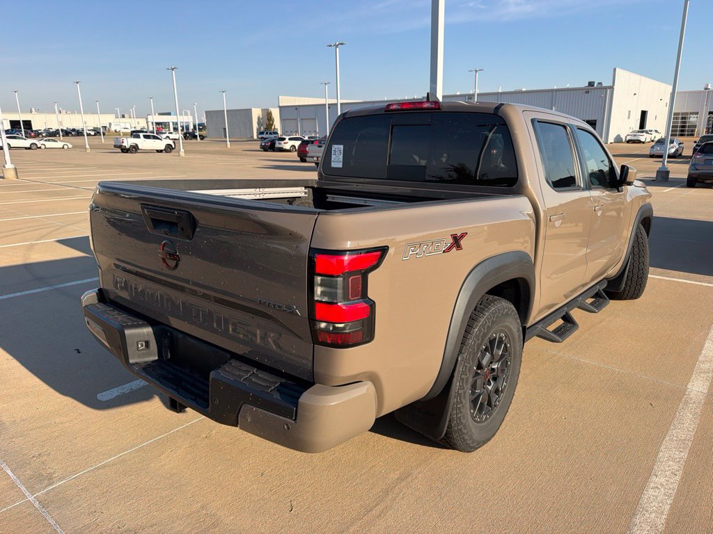 Used 2023 Nissan Frontier Pro-X w/ Pro-X Premium Package RWD image 5
