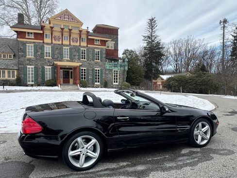 Used 2005 Mercedes-Benz SL 500 Only 45,000 Two Owner Miles - image 11