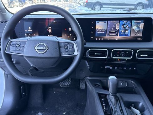 New 2026 Nissan Sentra SV w/ Floor Mat Package FWD image 7