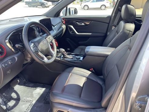 Used 2024 Chevrolet Blazer RS w/ Enhanced Convenience Package AWD/4WD image 11