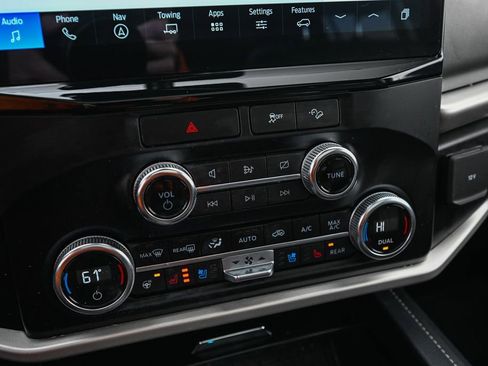 Used 2022 Ford Expedition Max XLT image 37