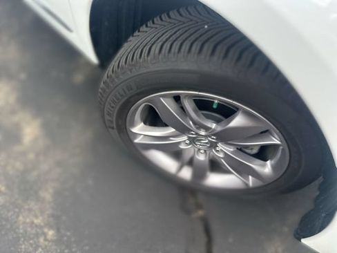 Used 2020 Acura RDX AWD w/ Advance Package image 12