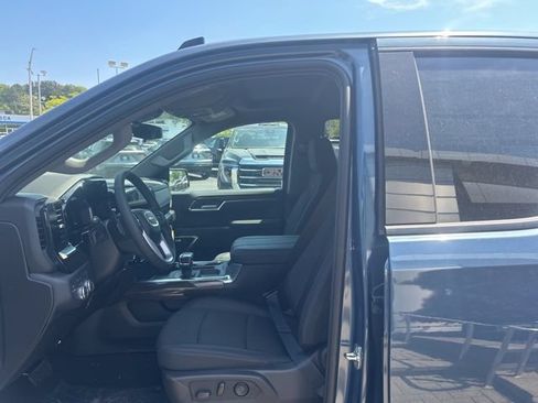 New 2026 GMC Sierra 1500 Elevation w/ Preferred Package AWD/4WD image 13