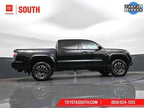 Used 2023 Toyota Tacoma TRD Sport image 33