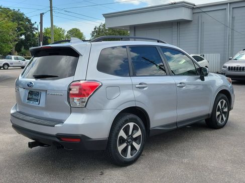 Used 2018 Subaru Forester 2.5i Premium AWD/4WD image 3