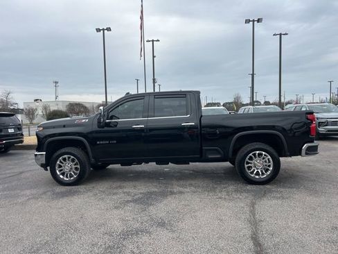 Certified 2025 Chevrolet Silverado 2500 LTZ w/ LTZ Premium Package image 6