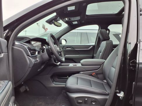 New 2026 GMC Acadia Elevation w/ Black Edition FWD image 17