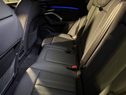 New 2025 Audi Q5 Premium Plus image 24