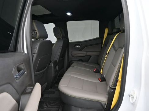 Used 2024 Chevrolet Colorado ZR2 w/ ZR2 Bison Edition image 30