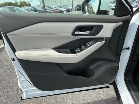 New 2026 Nissan Rogue SV w/ SV Premium Package image 10