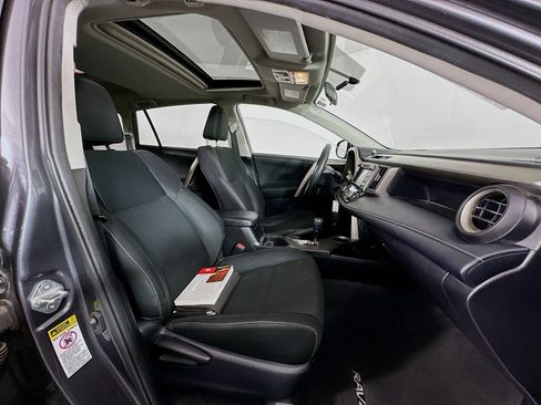 Used 2013 Toyota RAV4 XLE AWD/4WD image 26