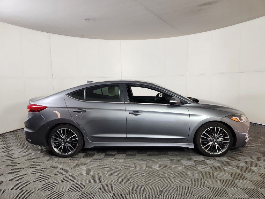 Used 2017 Hyundai Elantra Sport w/ Sport Premium Package 06 FWD image 8