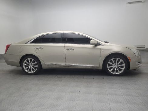 Used 2016 Cadillac XTS Luxury FWD image 11