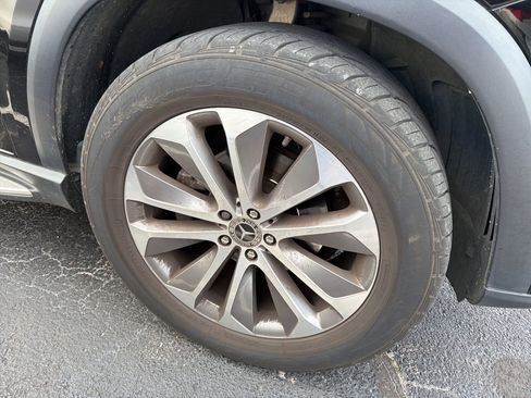 Used 2020 Mercedes-Benz GLE 350 image 4