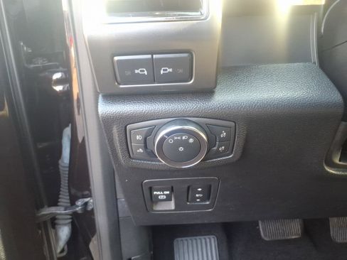 Used 2019 Ford F150 XLT w/ Equipment Group 302A Luxury image 13