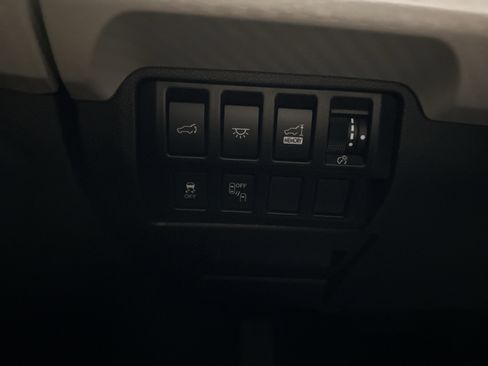 Used 2021 Subaru Ascent Premium w/ Convenience Package image 24