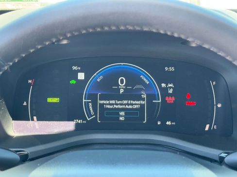 Certified 2025 Toyota Camry LE image 24