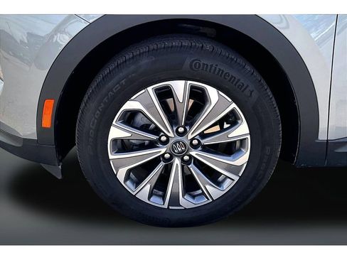 Used 2025 Buick Envision Preferred AWD/4WD image 32