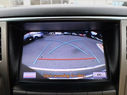 Used 2013 Lexus LX 570 4WD image 10